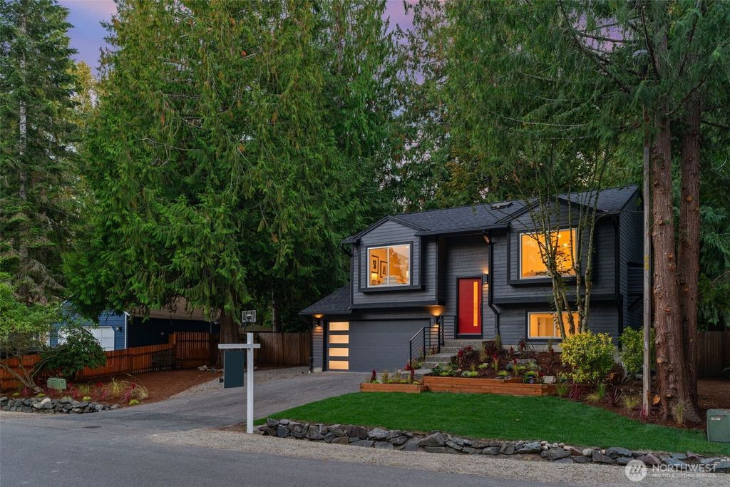 Photo of 2709 229th Place NE, Sammamish, WA 98074 (MLS # 2440787)