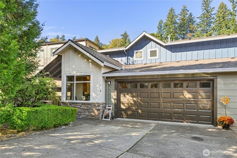Photo of 178 Cougar Ridge Road NW #2301, Issaquah, WA 98027 (MLS # 2589552)