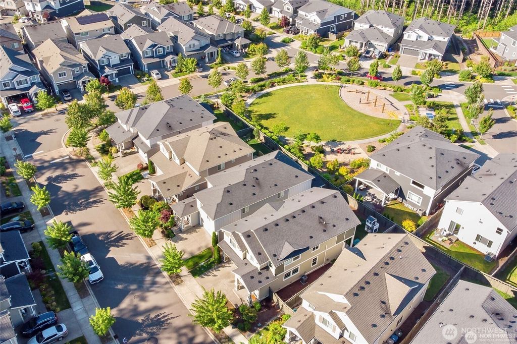 Photo of 33094 Crystal Avenue SE, Black Diamond, WA 98010 (MLS # 2495396)