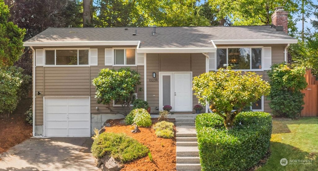 Photo of 13239 85th Avenue NE, Kirkland, WA 98034 (MLS # 2159151)