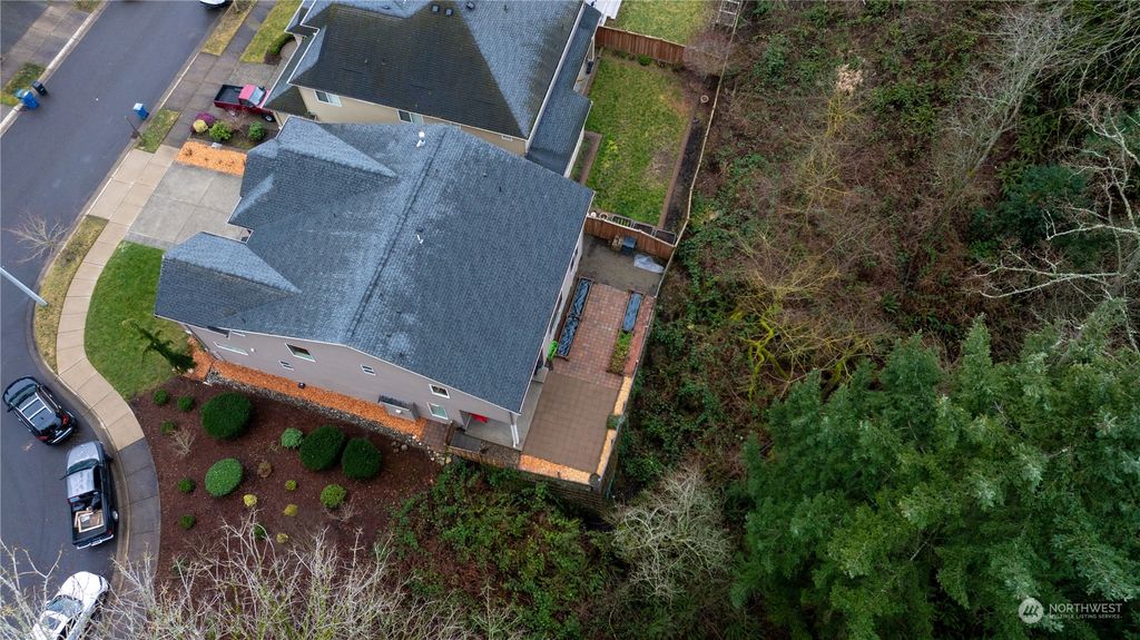 Photo of 16424 54th Avenue W, Lynnwood, WA 98037 (MLS # 2327566)