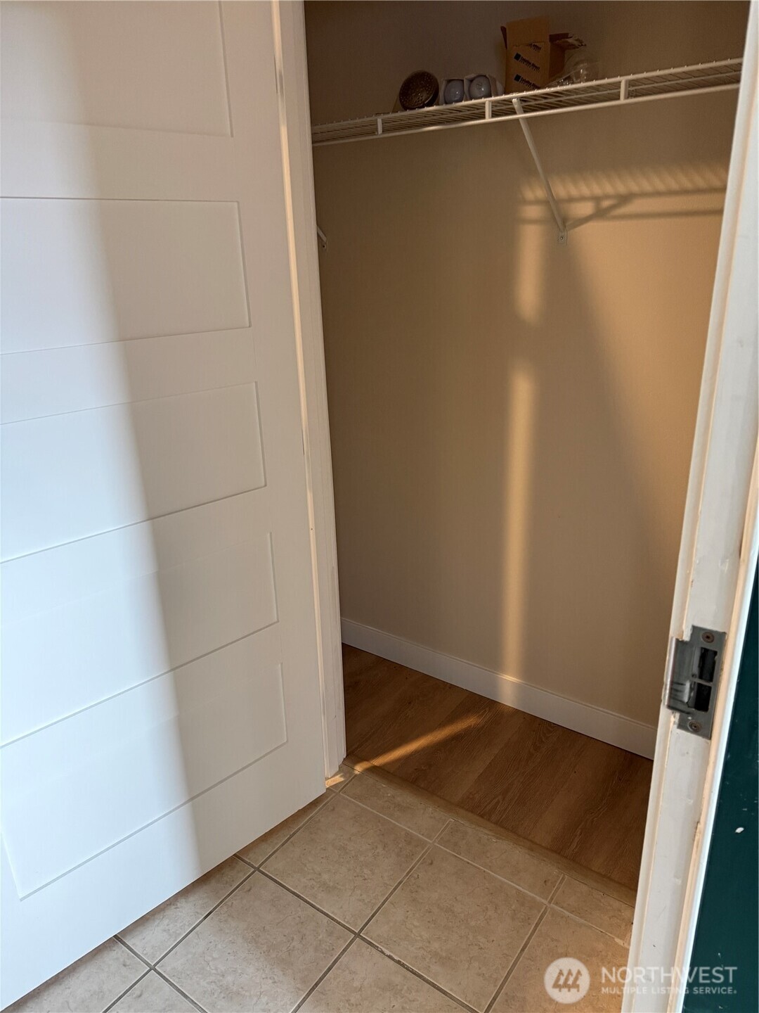 1307 Ocean Shores Blvd Boulevard SW N14