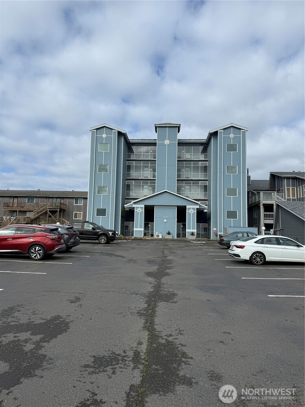 Photo of 1307 Ocean Shores Blvd Boulevard SW #N14, Ocean Shores, WA 98569 (MLS # 2502450)