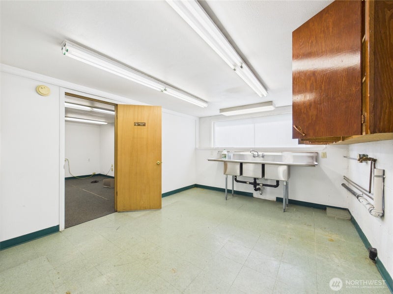 20411 Old Highway 99 SW