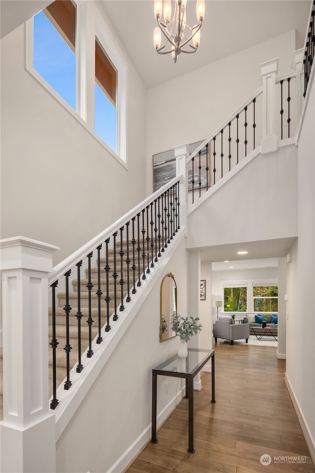 Photo of 435 5th Avenue NE, Issaquah, WA 98029 (MLS # 2192754)
