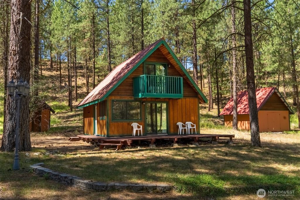 Photo of 93 Larkspur Drive, Winthrop, WA 98862 (MLS # 2510396)