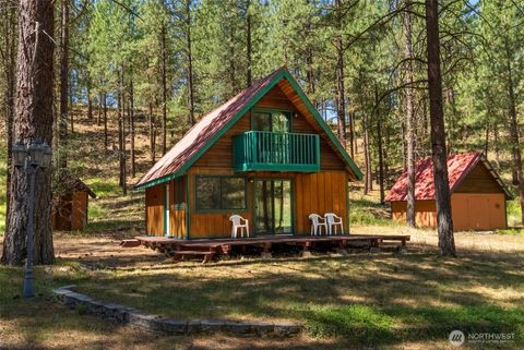 Photo of 93 Larkspur Drive, Winthrop, WA 98862 (MLS # 2510396)