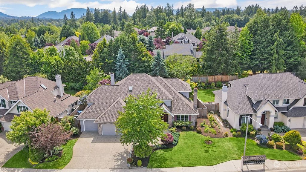 Photo of 1411 268th Way SE, Sammamish, WA 98075 (MLS # 2252352)