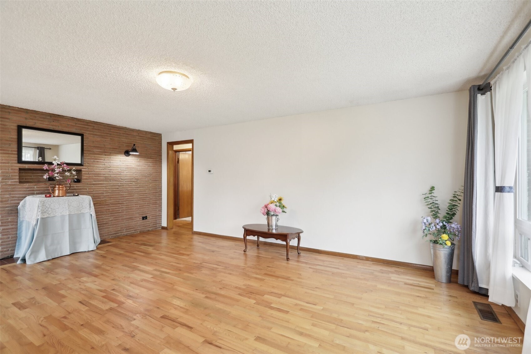 238 S 197th Street