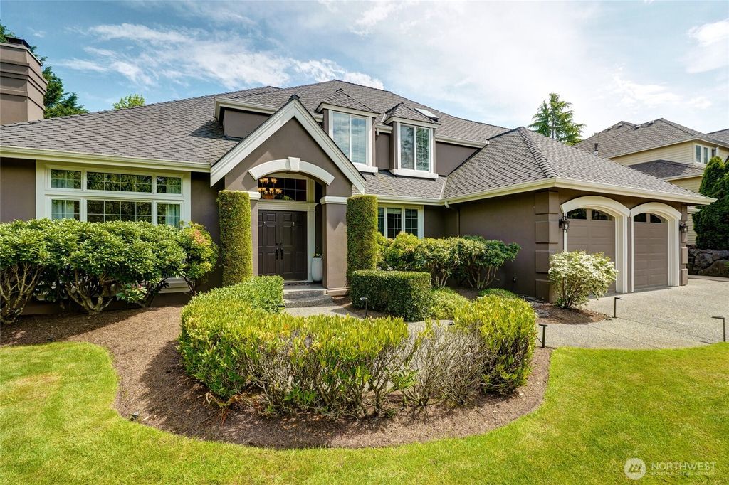 Photo of 1220 268th Way SE, Sammamish, WA 98075 (MLS # 2523464)