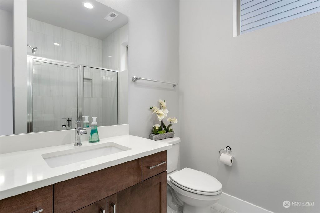 Photo of 16021 124th Court NE, Woodinville, WA 98072 (MLS # 2019240)