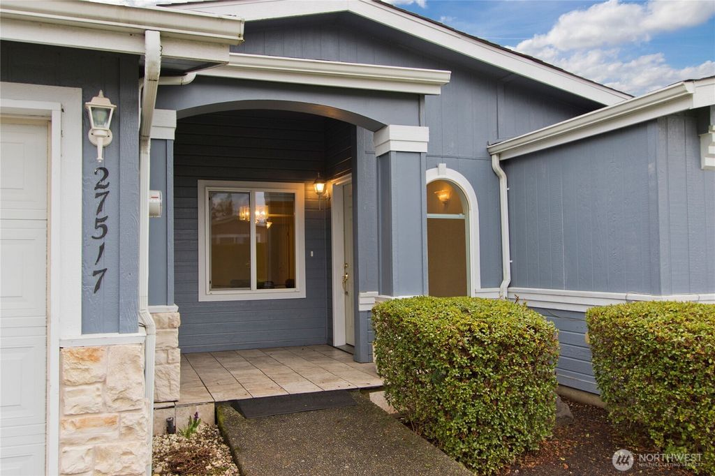 Photo of 27517 218th Place SE #3, Maple Valley, WA 98038 (MLS # 2492169)