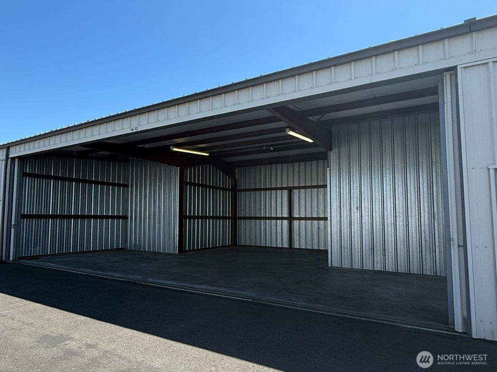 Photo of 10820 Minuteman Lane SW #13 C14, Everett, WA 98204 (MLS # 2405289)