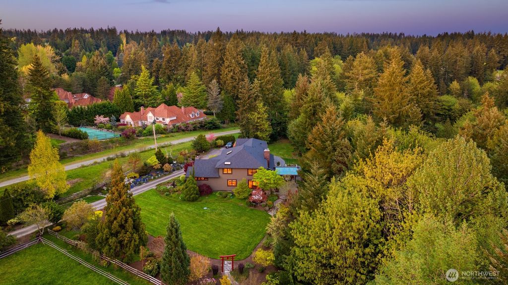 Photo of 15032 152nd Avenue NE, Woodinville, WA 98072 (MLS # 2513953)