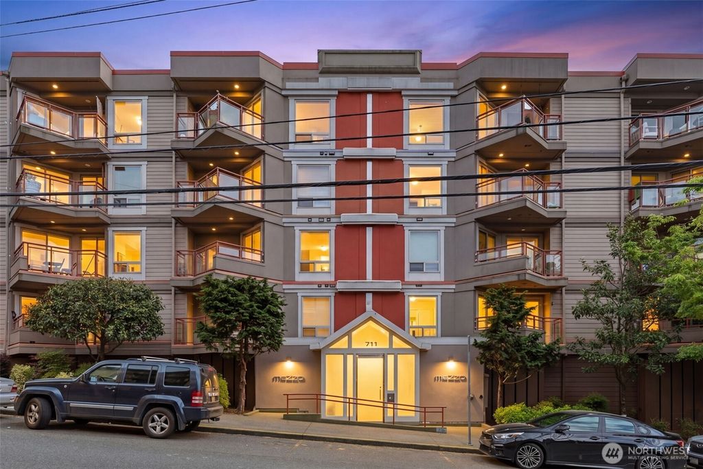 Photo of 711 E Denny Way #206, Seattle, WA 98122 (MLS # 2520173)