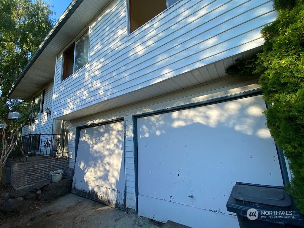 Photo of 5725 61st Drive NE, Marysville, WA 98270 (MLS # 2151855)