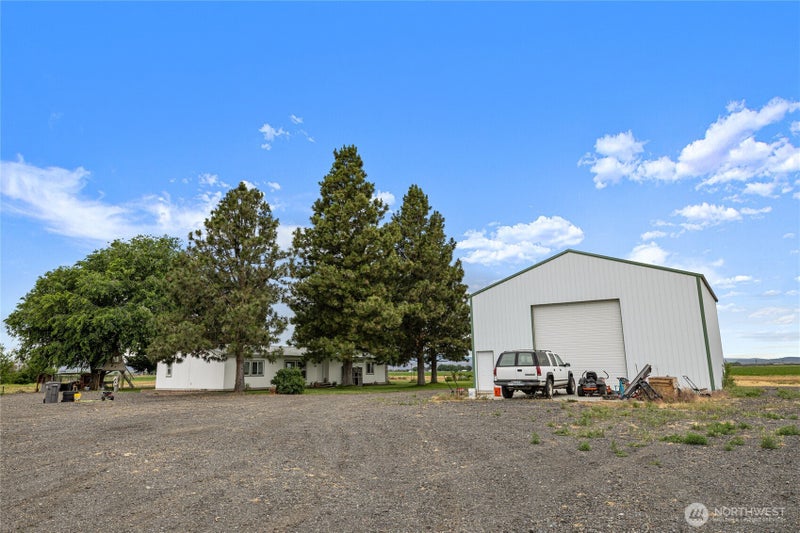 2510 Highway 281