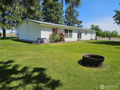 Photo of 2510 Highway 281 Ave, Quincy, WA 98848 (MLS # 2531603)