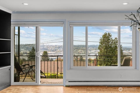 Photo of 303 N 44th Street #203, Seattle, WA 98103 (MLS # 2591174)