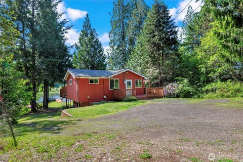 5810 E Mason Lake Drive W Grapeview WA 98546