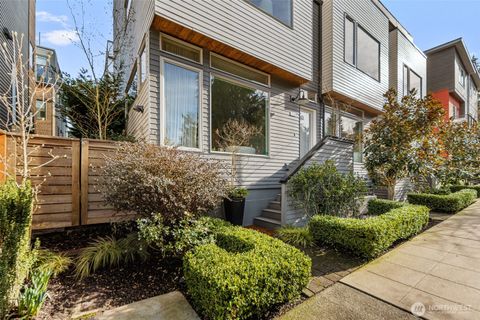 Photo of 1536 N 15th Avenue E, Seattle, WA 98112 (MLS # 2476735)