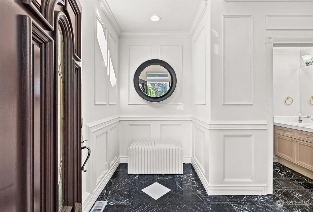 Photo of 1102 Bellevue Way SE #1, Bellevue, WA 98004 (MLS # 2248209)