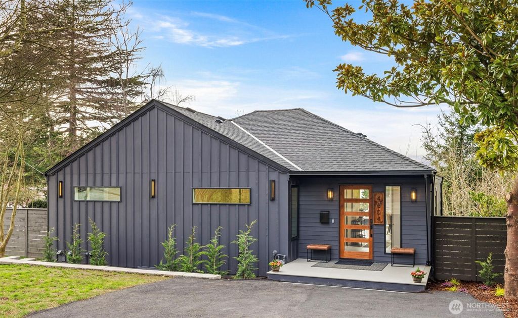 Photo of 4604 SW Brace Point Drive, Seattle, WA 98136 (MLS # 2336561)