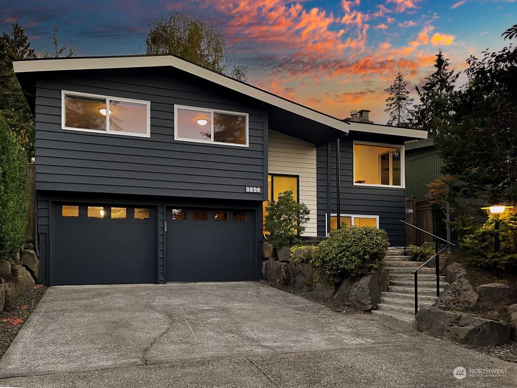 Photo of 6043 NE 61st Street, Seattle, WA 98115 (MLS # 1999460)