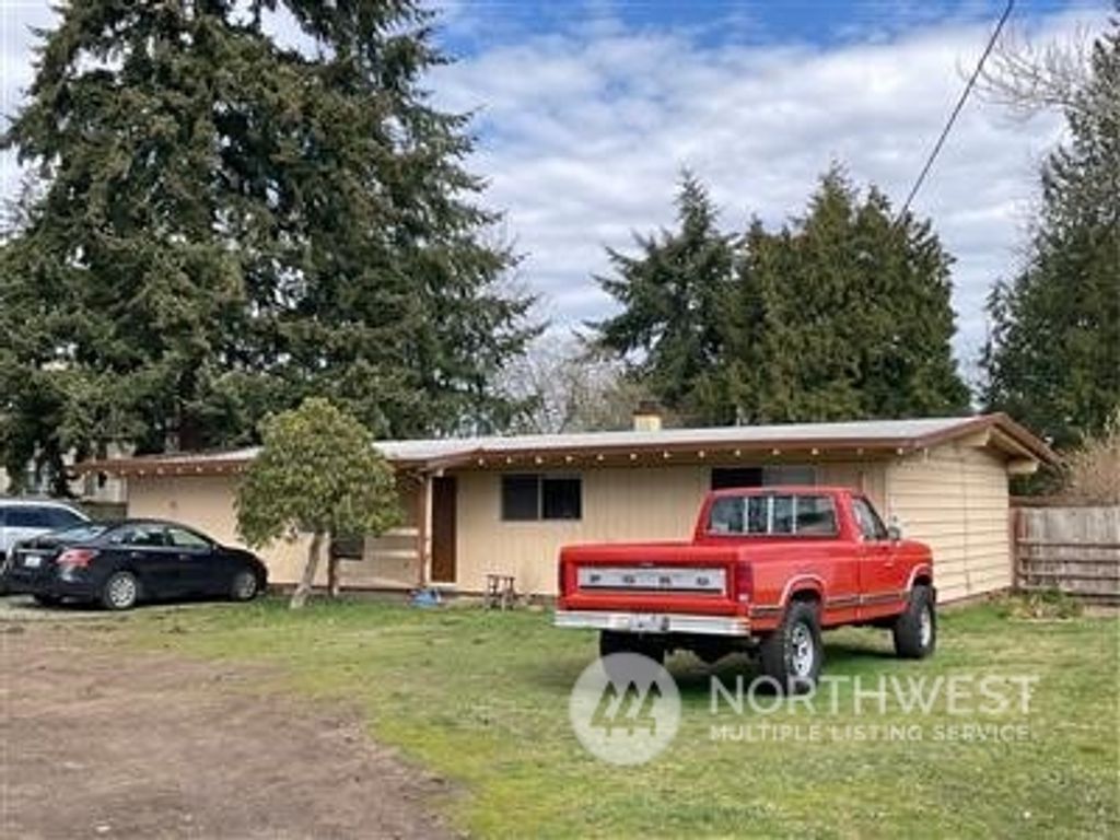 Photo of 31224 28th Avenue S, Federal Way, WA 98003 (MLS # 2197072)