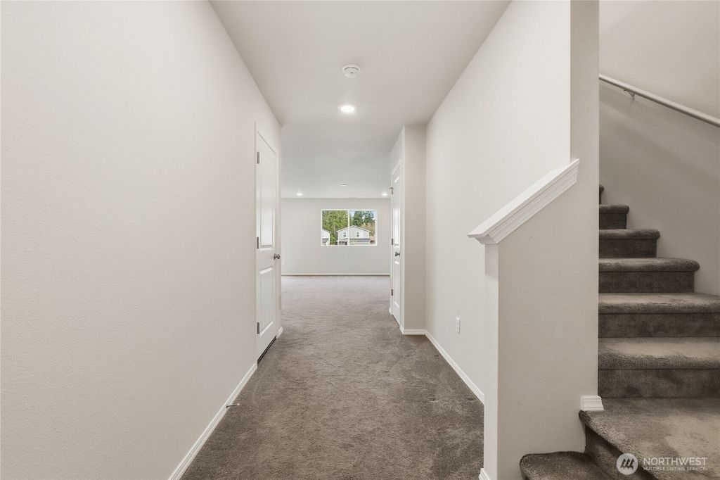 Photo of 1283 Etna Place SE, Port Orchard, WA 98366 (MLS # 2494590)