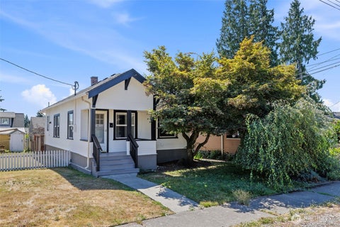 Photo of 3614 24th Street, Everett, WA 98201 (MLS # 2551384)