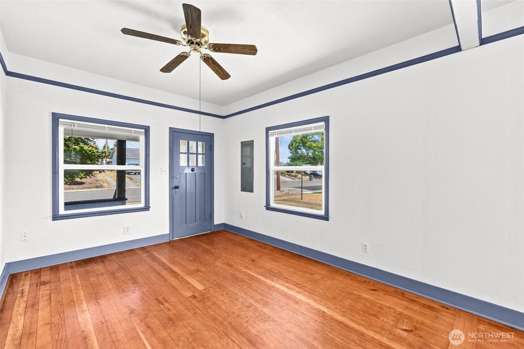 Photo of 3614 24th Street, Everett, WA 98201 (MLS # 2551384)