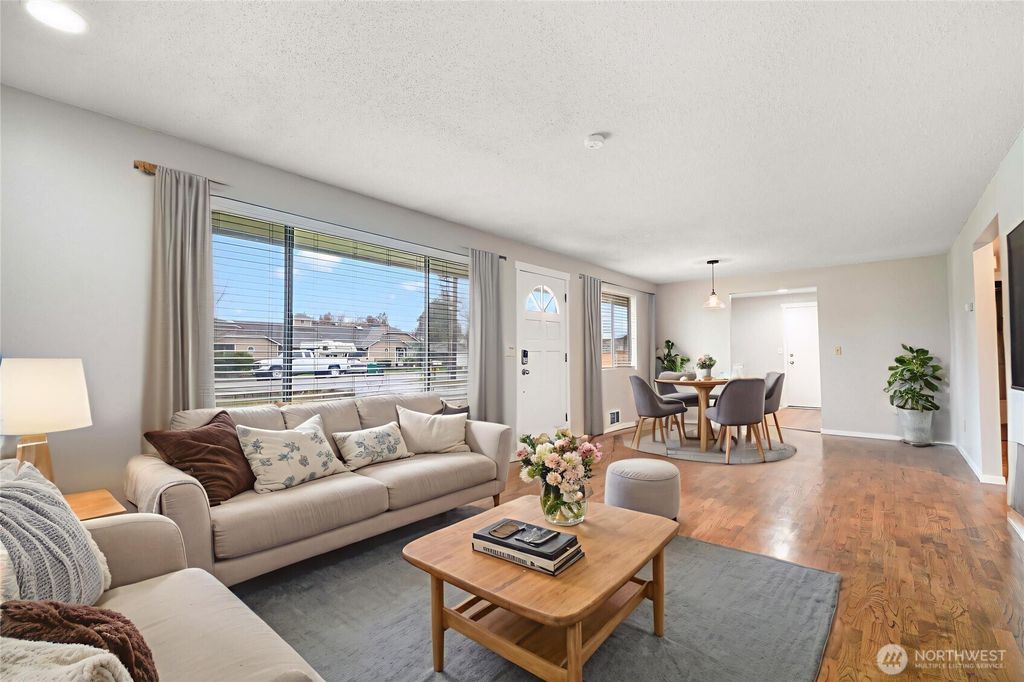 Photo of 4731 74th Place NE, Marysville, WA 98270 (MLS # 2496268)