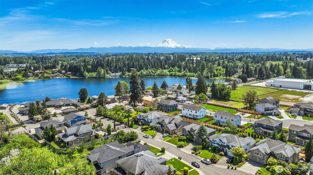 Photo of 2215 Nevada Court, Milton, WA 98354 (MLS # 2521695)
