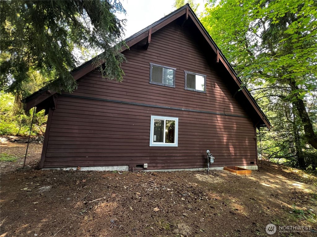 Photo of 2265 NE 177 Street, Shoreline, WA 98155 (MLS # 2529312)