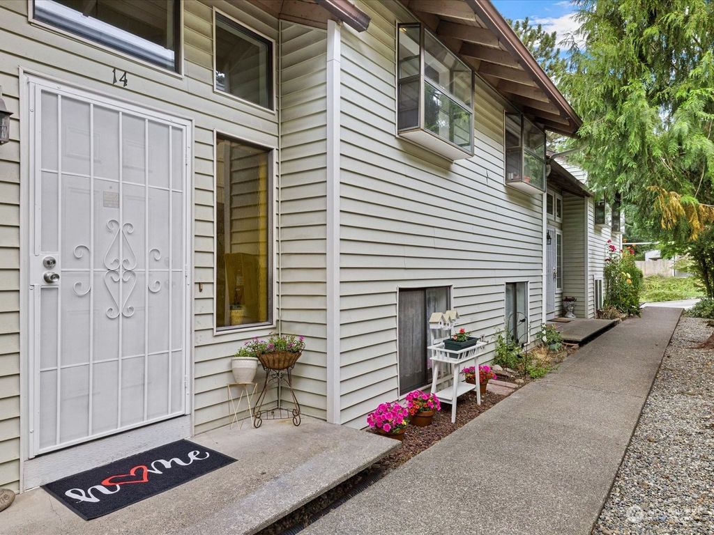 Photo of 15625 42nd Avenue S #14, Tukwila, WA 98188 (MLS # 2150085)