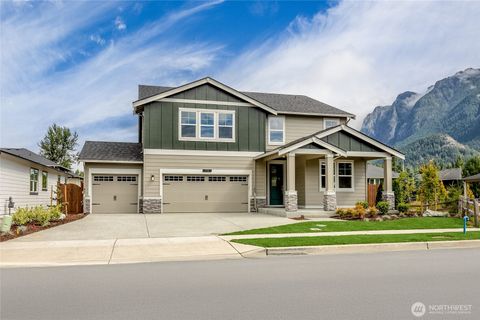 Photo of 717 SE 12th Place #27, North Bend, WA 98045 (MLS # 2440226)
