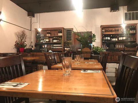 Photo of 3039 78th Avenue SE, Mercer Island, WA 98040 (MLS # 2453648)