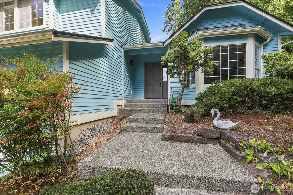 Photo of 18232 126th Street SE, Snohomish, WA 98290 (MLS # 2581611)