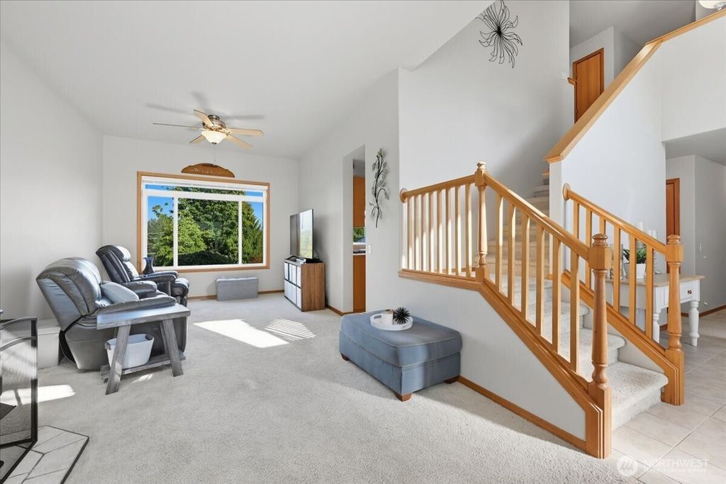 Photo of 11025 131st Avenue SE, Lake Stevens, WA 98258 (MLS # 2430847)
