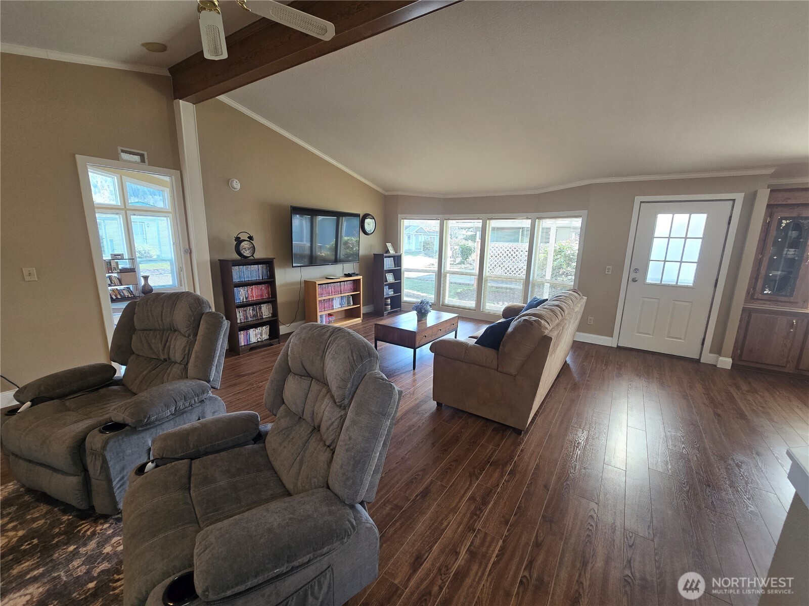 836 E Harman Way E 62
