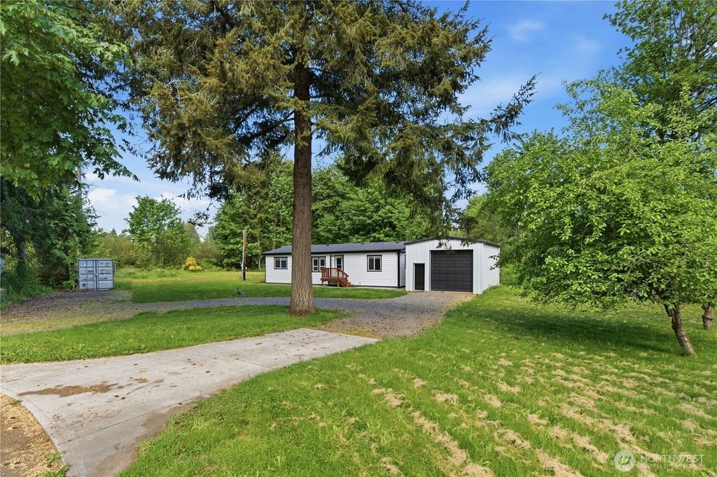 Photo of 8037 Normandy Place SE, Olympia, WA 98501 (MLS # 2522296)