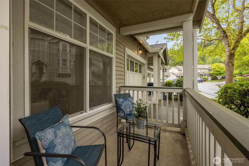Photo of 9630 178th Place NE #2, Redmond, WA 98052 (MLS # 2368033)