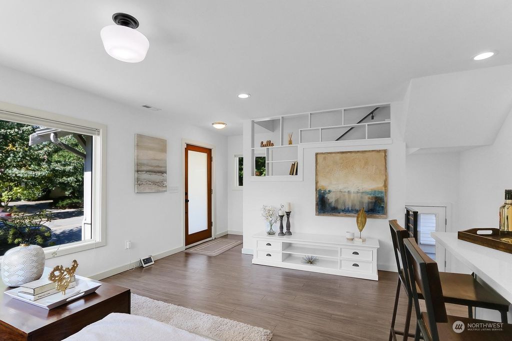 Photo of 7712 Linden Avenue N, Seattle, WA 98103 (MLS # 2279639)