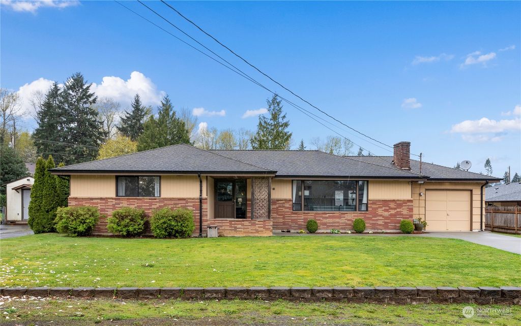 Photo of 8716 Del Campo Drive, Everett, WA 98208 (MLS # 2221522)