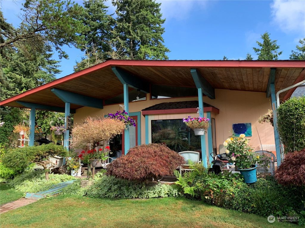 Photo of 602 Morgan Court, Everett, WA 98203 (MLS # 2019100)