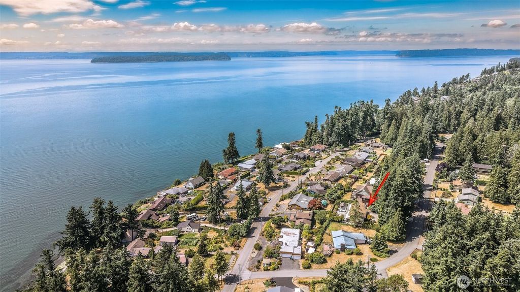 Photo of 310 Gays Drive, Marysville, WA 98271 (MLS # 2394290)