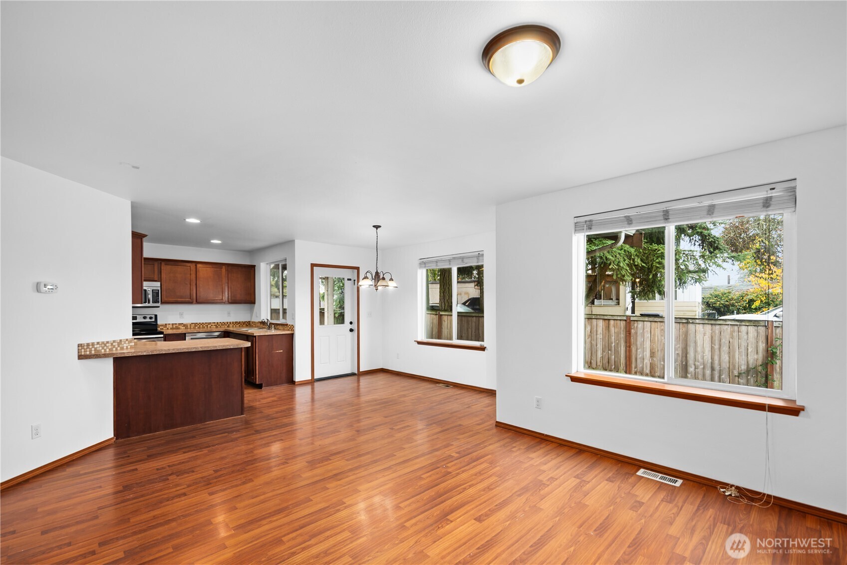 20402 11th Avenue Ct E