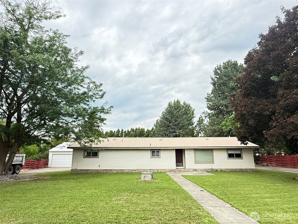 Photo of 1479 Old Hwy 97, Malott, WA 98829 (MLS # 2459661)