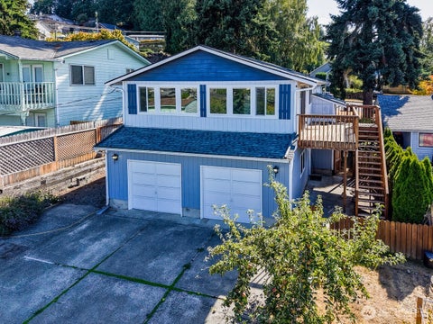 Photo of 1127 E 6th Street, Port Angeles, WA 98362 (MLS # 2578857)